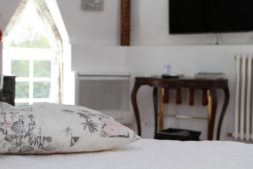 Chateau Du Bois De La Noe ブエイ 部屋 写真